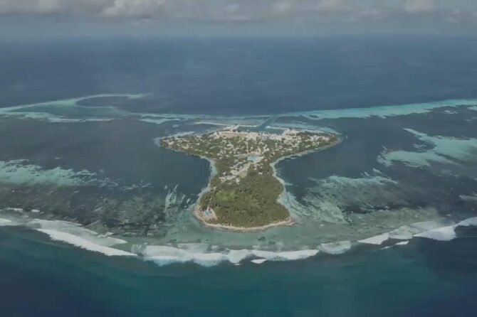 މާވަށް : “ހައްދުންމަތީގެ ހިތް”